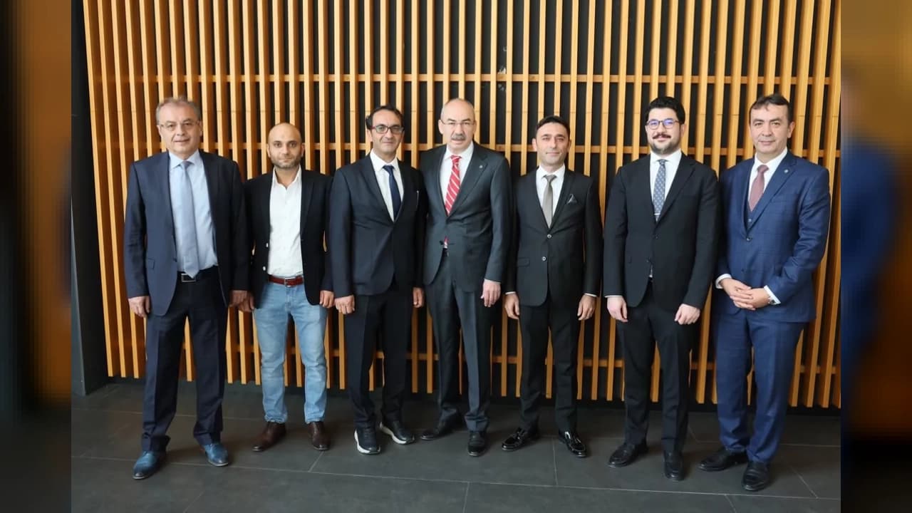 Kayseri Ticaret Odası seçimlerinde Ömer Gülsoy güven tazeledi