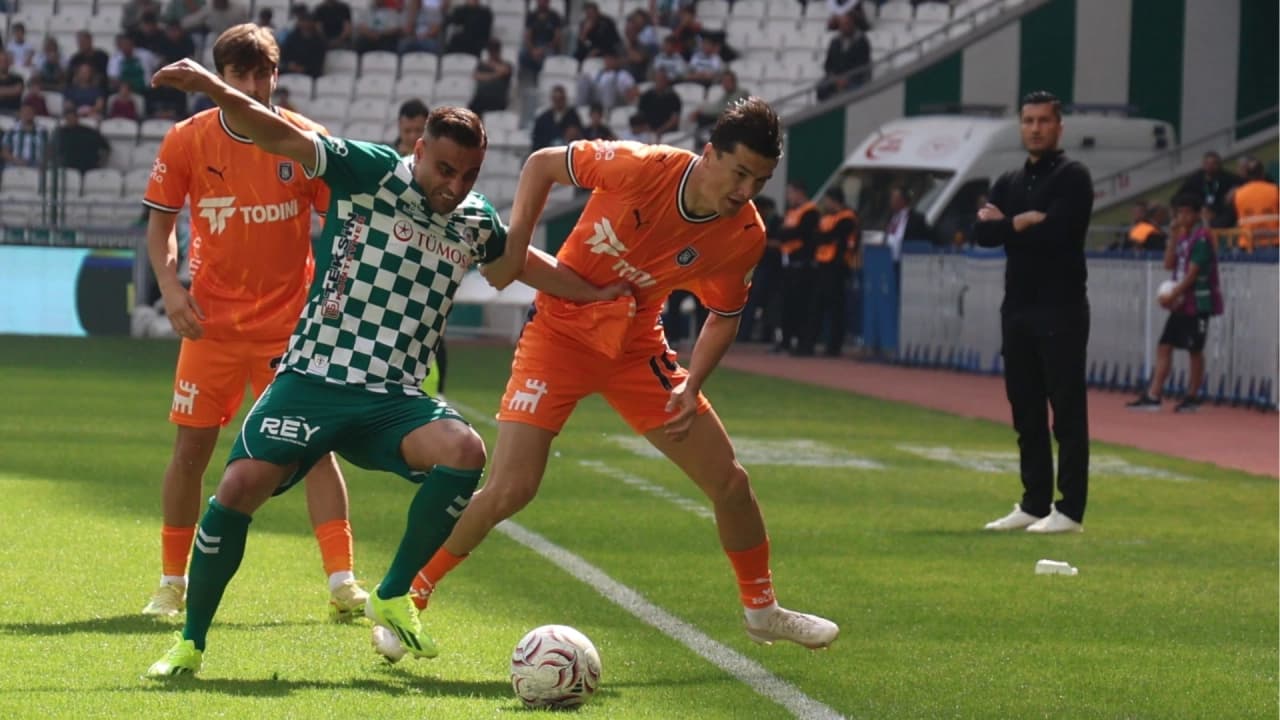 Konyaspor ile Başakşehir golsüz berabere kaldı