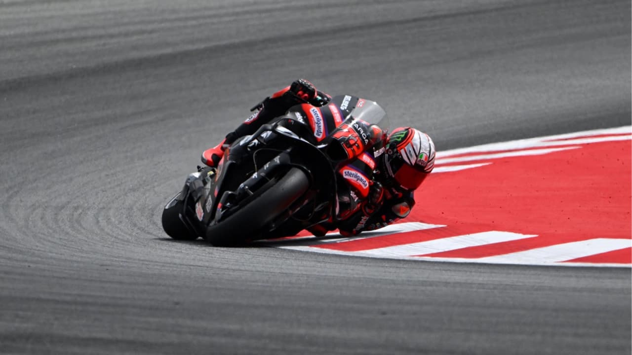 MotoGP Endonezya Grand Prix'sini Marco Bezzecchi kazandı