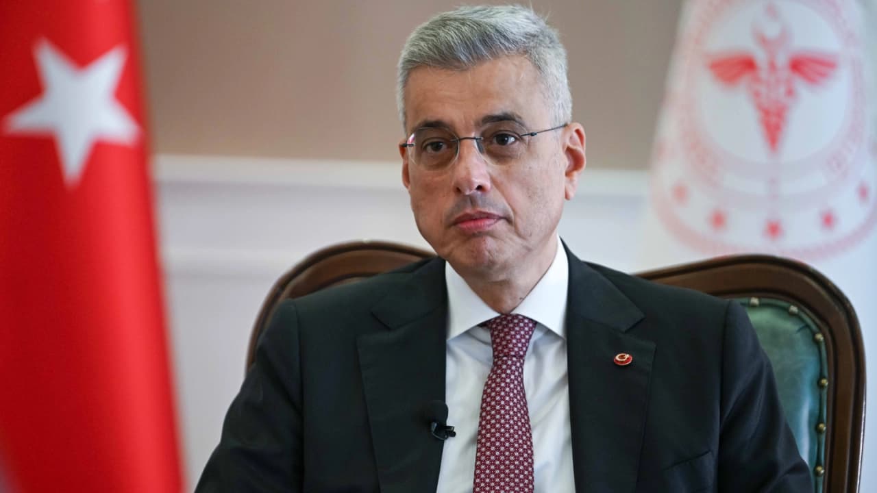 Sağlık Bakanı Memişoğlu'ndan 18 yaş altı tütün satışı açıklaması