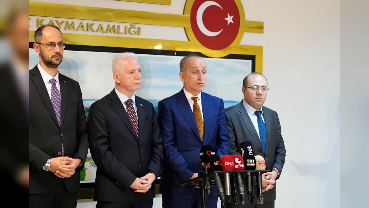 Maltepe'deki kısmi çökme binası için hak sahiplerine üç alternatif