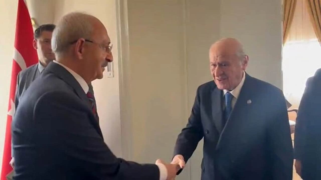 Devlet Bahçeli ile Kemal Kılıçdaroğlu Meclis'te görüştü