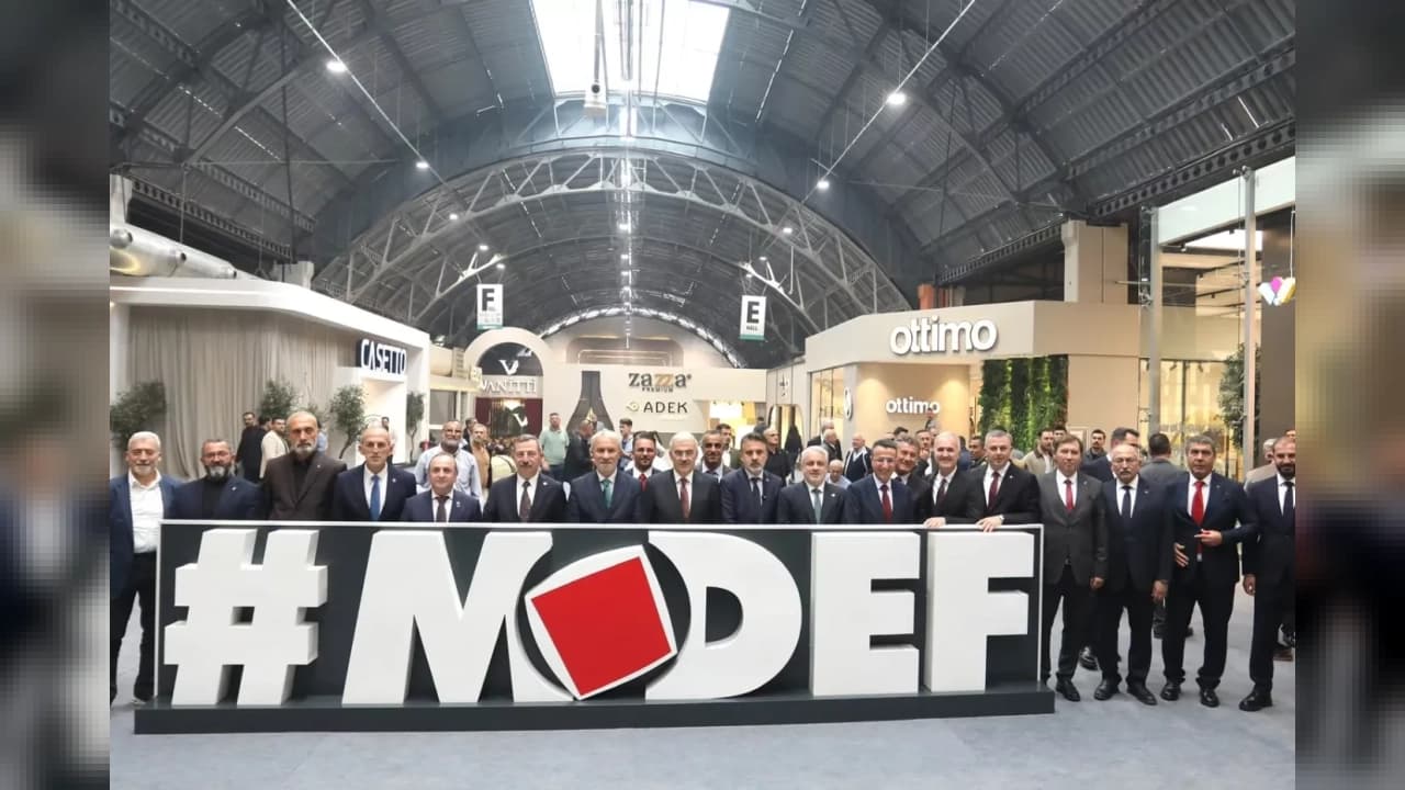 İnegöl'de 55. MODEF EXPO Mobilya Fuarı kapılarını açtı