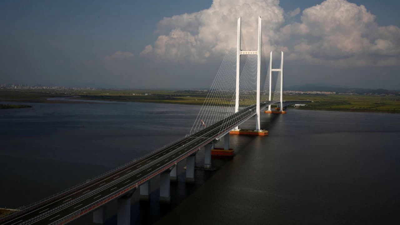 Çin ile Kuzey Kore arasındaki Yeni Yalu Nehri Köprüsü açılıyor
