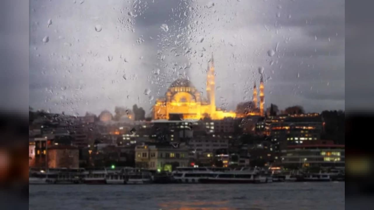 İstanbul’da eğitime 1 gün ara verildi! Motosikletlerin trafiğe çıkışı yasaklandı