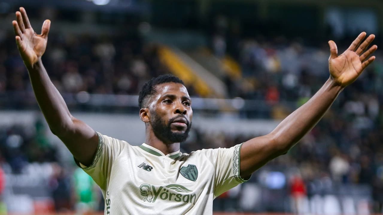 Bursaspor deplasmanda Muğlaspor'u 3-0 mağlup etti
