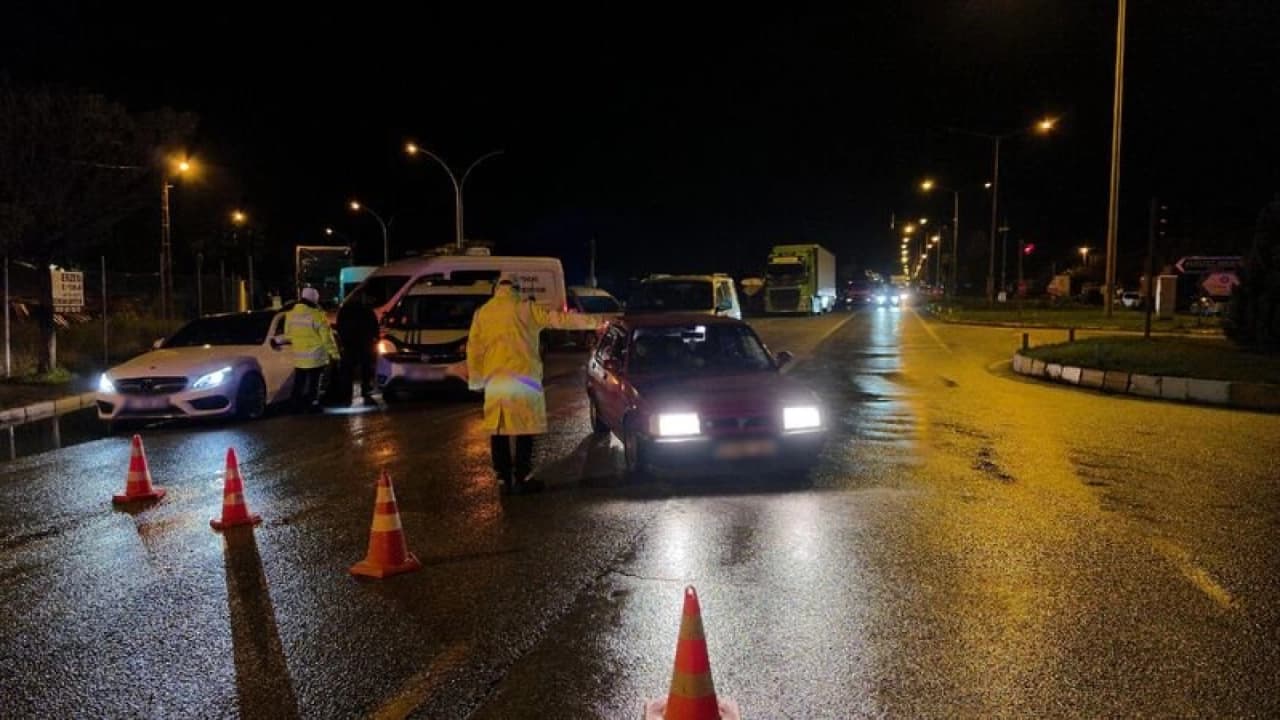 Erzincan-Erzurum kara yolu ulaşıma açıldı