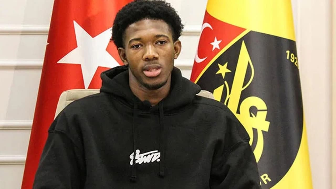 Gaoussou Diarra İlk Şampiyonlar Ligi Maçında Asist Yaptı