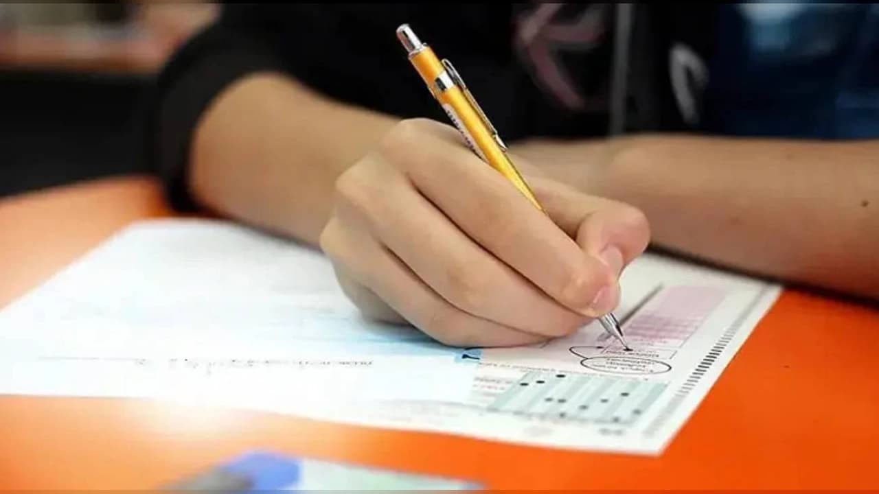 Hafta Sonu Yapılacak İki Sınava 14 Bin 972 Aday Katılacak