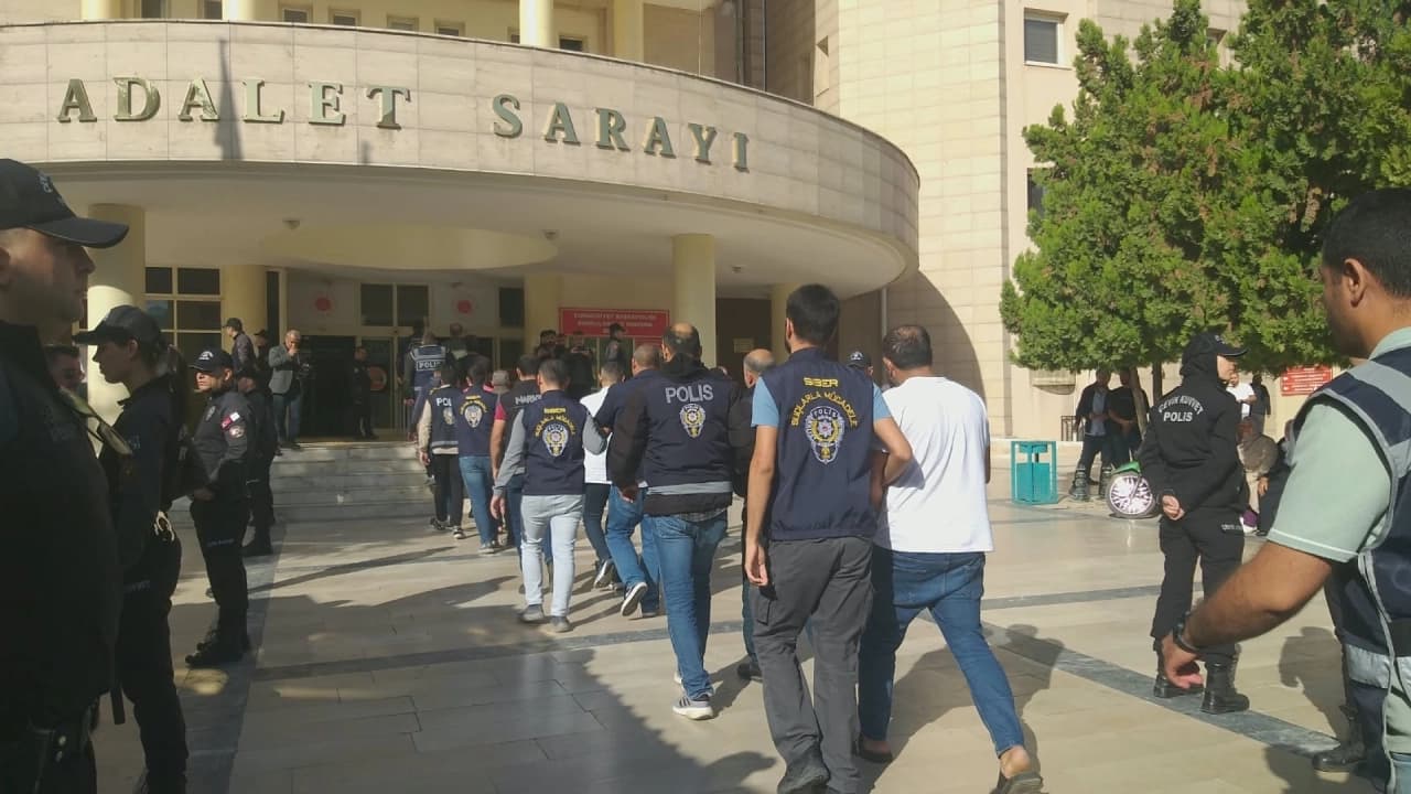 Şanlıurfa Merkezli Yasa Dışı Bahis Operasyonunda 20 Kişi Tutuklandı