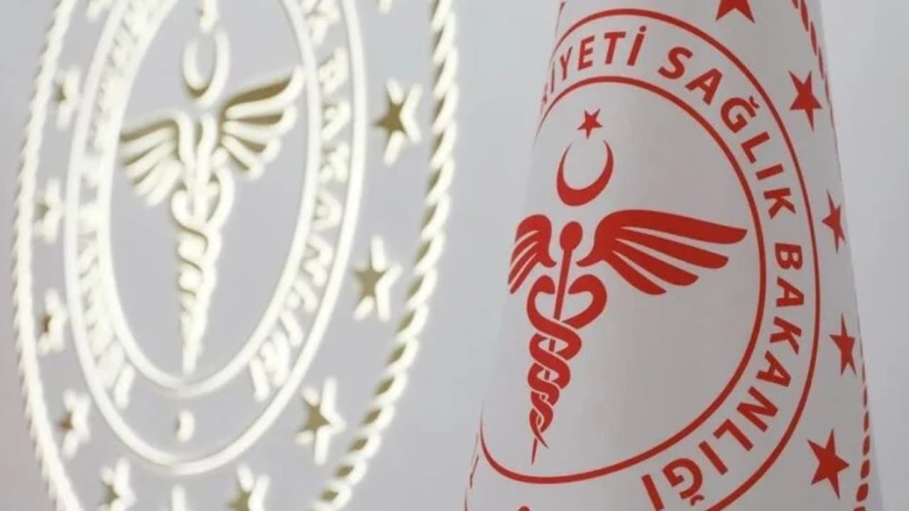 31 bin 54 sözleşmeli sağlık personeli istihdamı Resmi Gazete'de