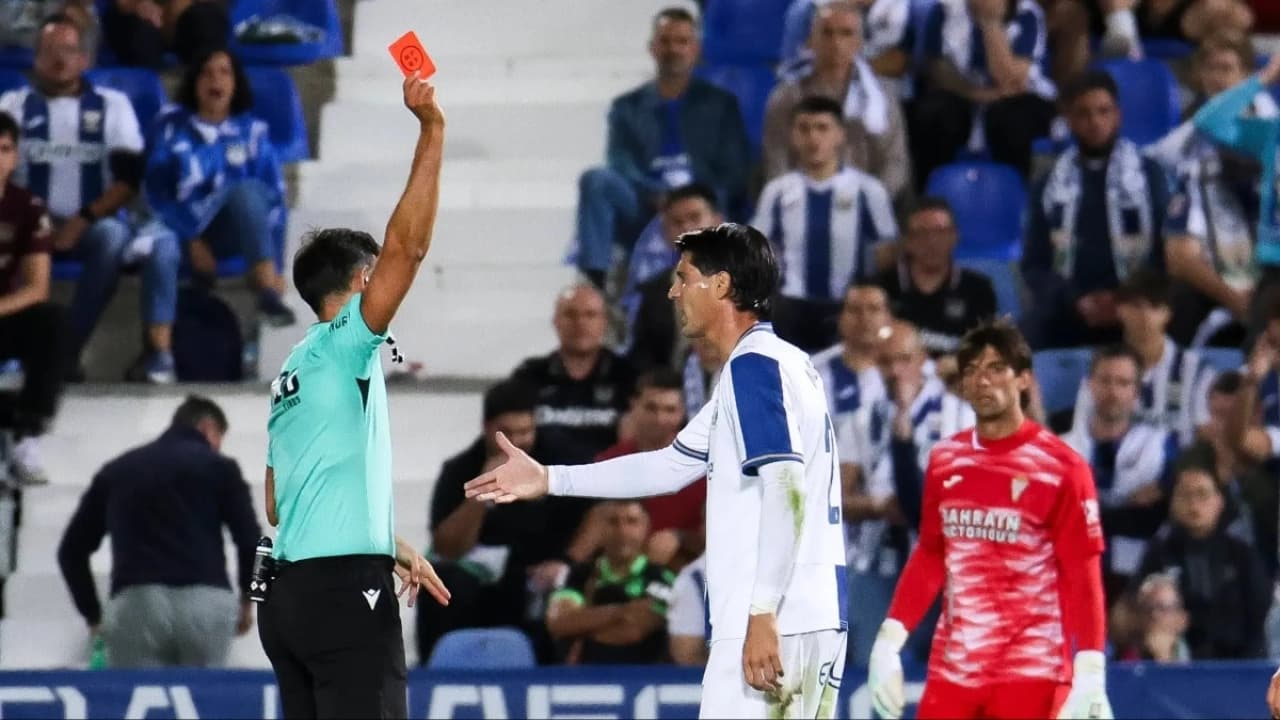 Alvaro Morata'lı Leganes Cordoba'ya yenildi, tecrübeli futbolcu kırmızı kart gördü