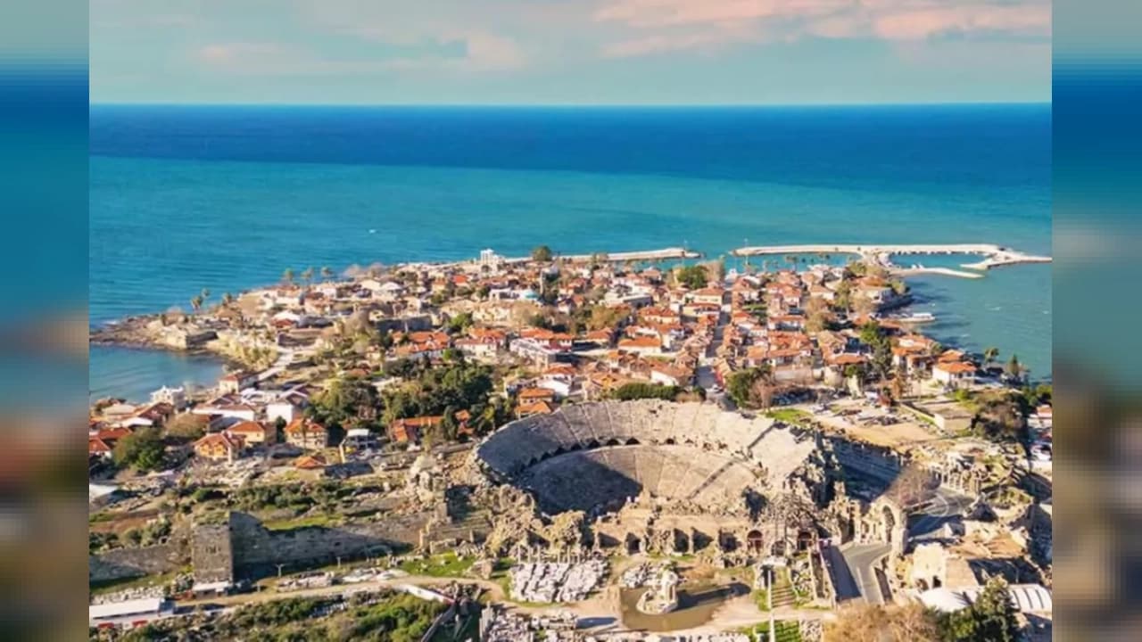 Antalya'da Yabancı Turist Sayısı Dokuz Ayda 12,4 Milyonu Aştı