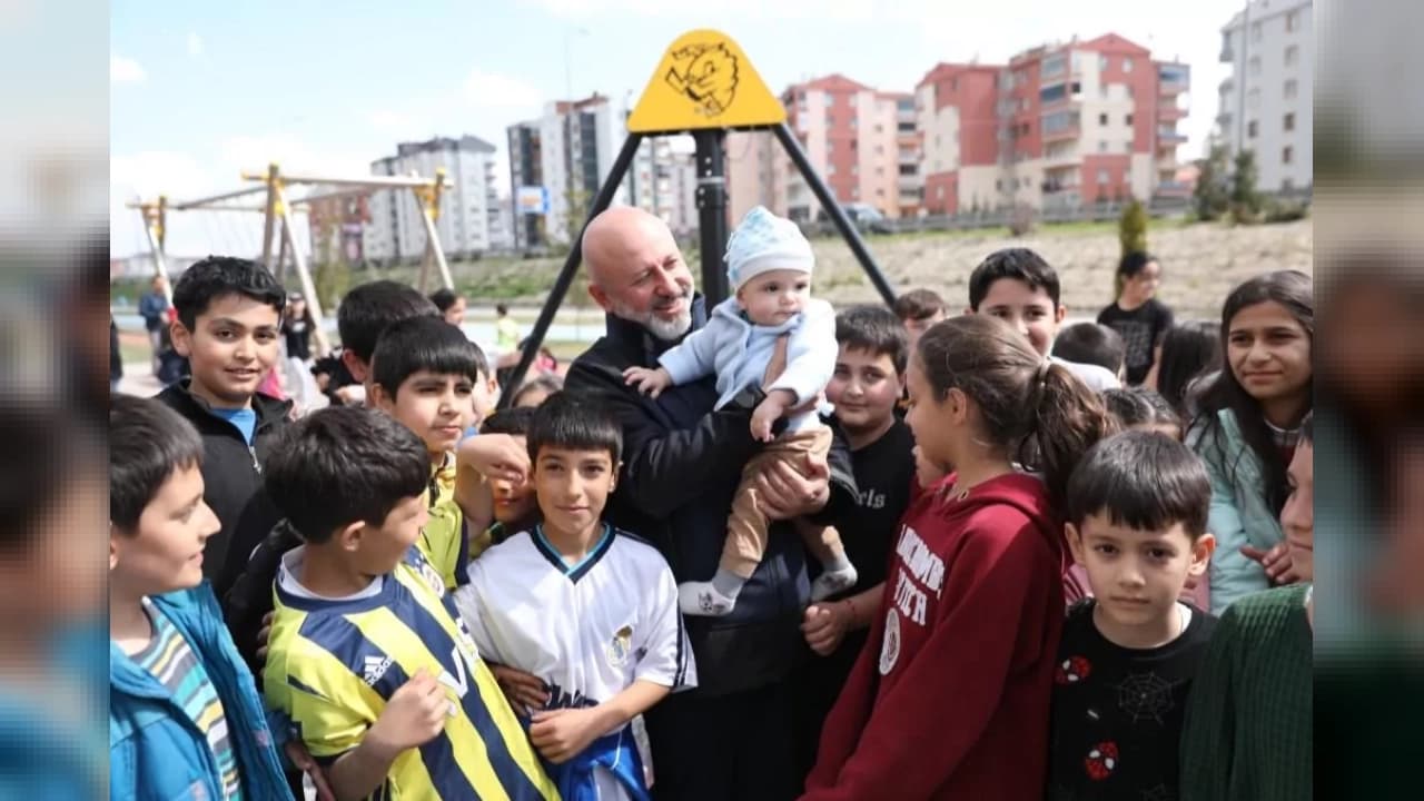 Kocasinan'da Yeşil Alan ve Çocuk Parkı Atağı