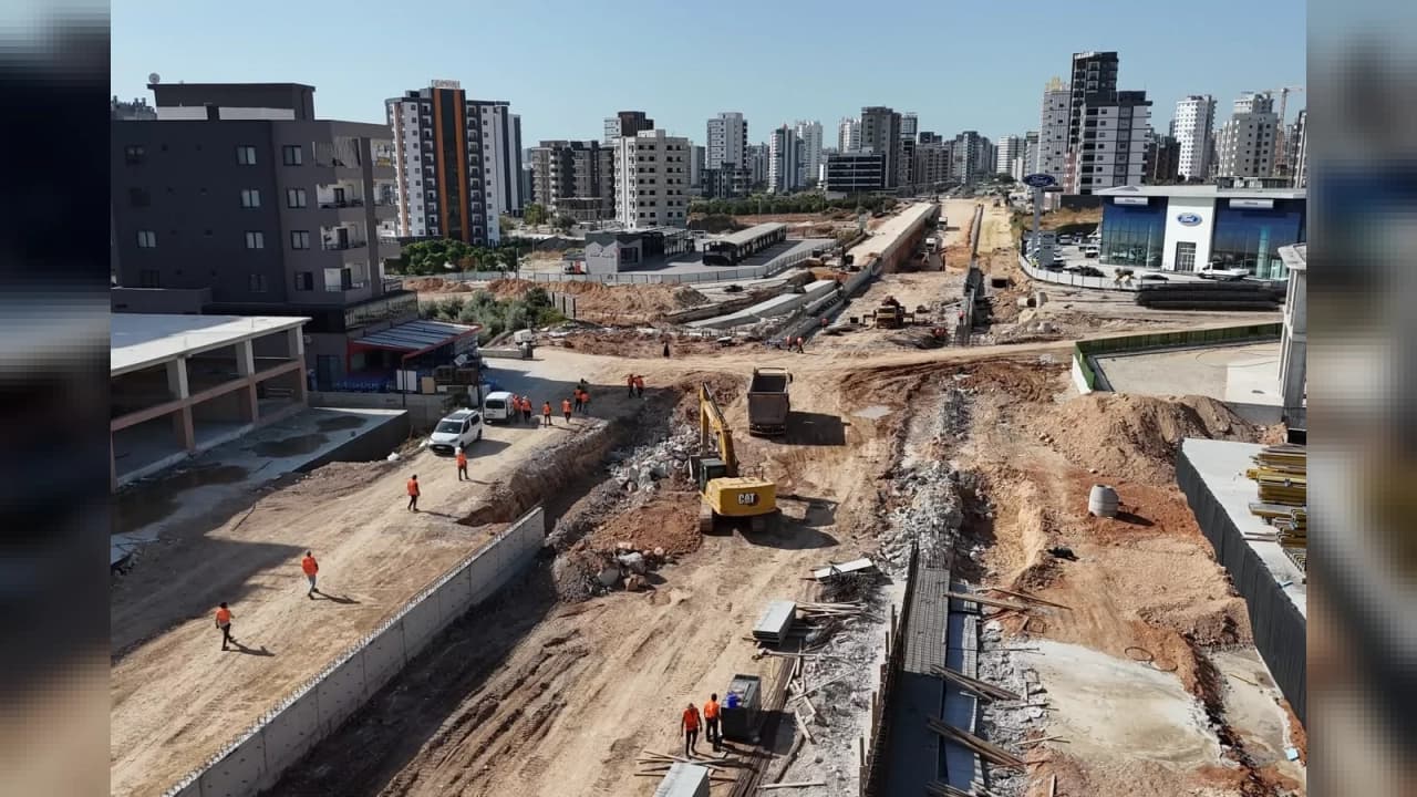 Mersin'de dev kavşak projesi 7/24 sürüyor