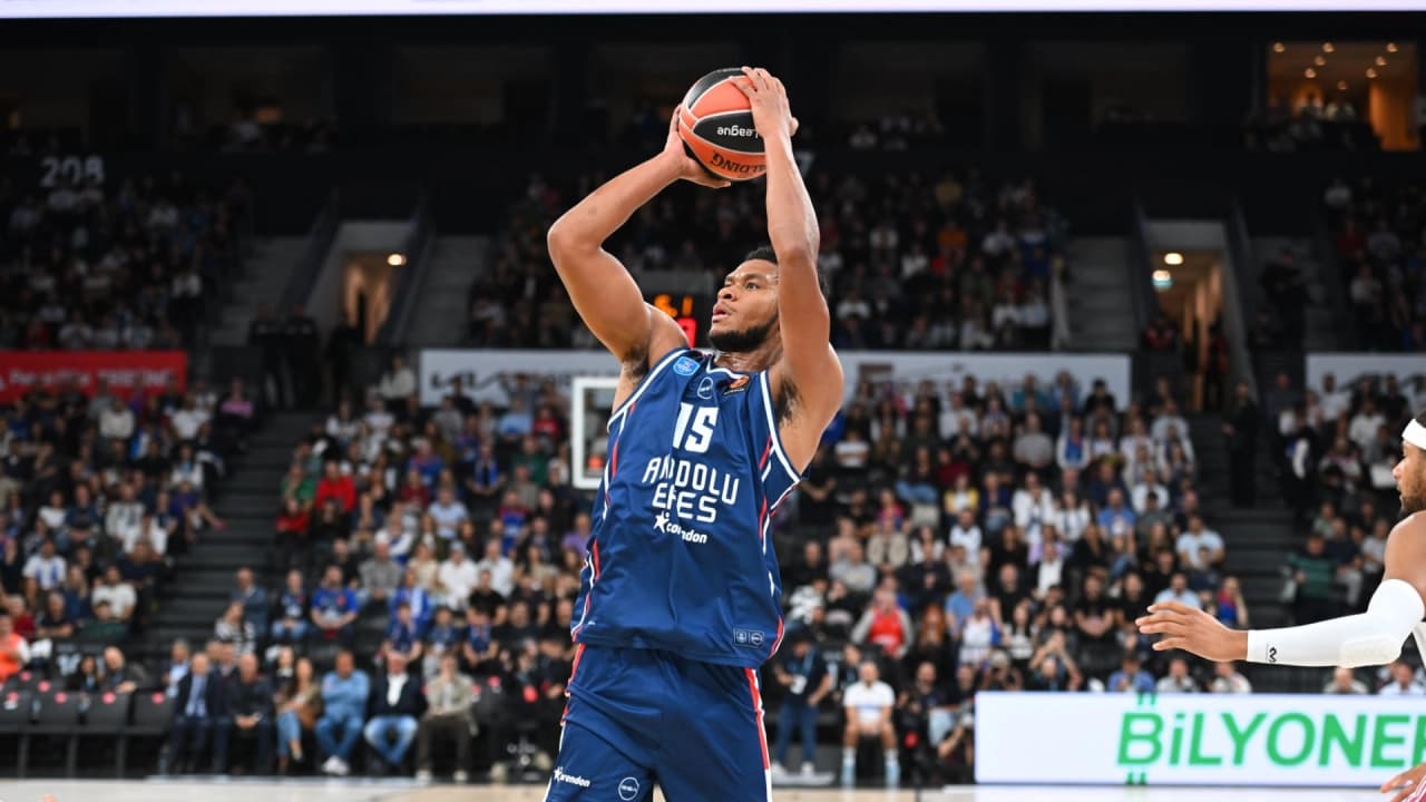 Anadolu Efes'ten PJ Dozier açıklaması