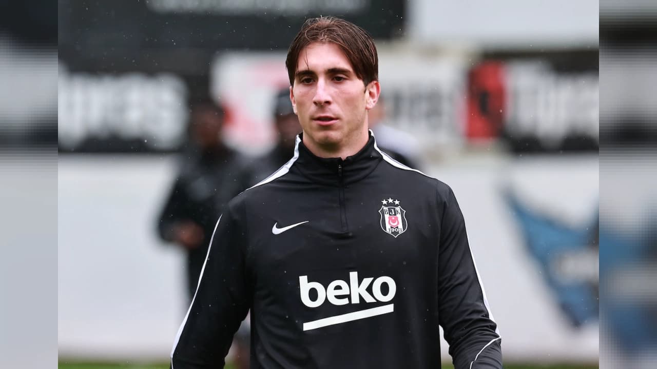Beşiktaş'ta Orkun Kökçü sakatlandı ve maç kaçıracak