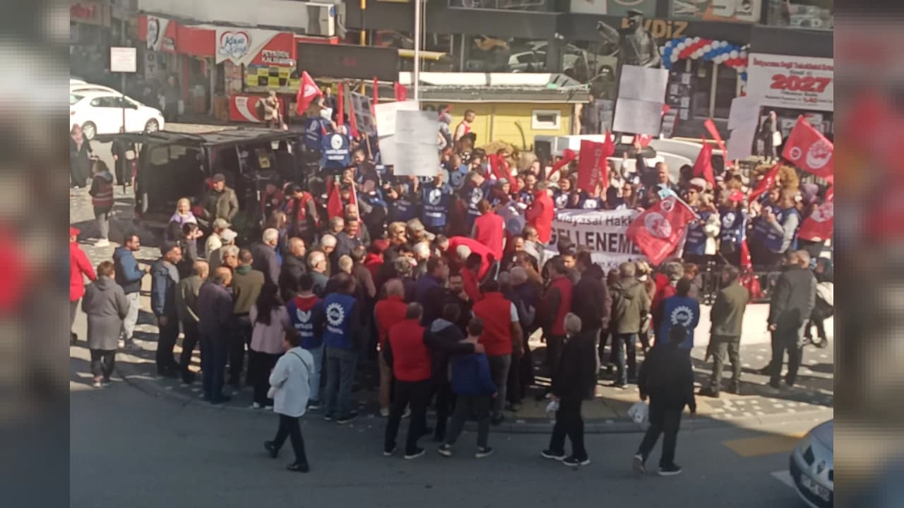 DİSK Tekstil İşçileri Sendikasından TYH Tekstil işçileri için Keşan'da açıklama