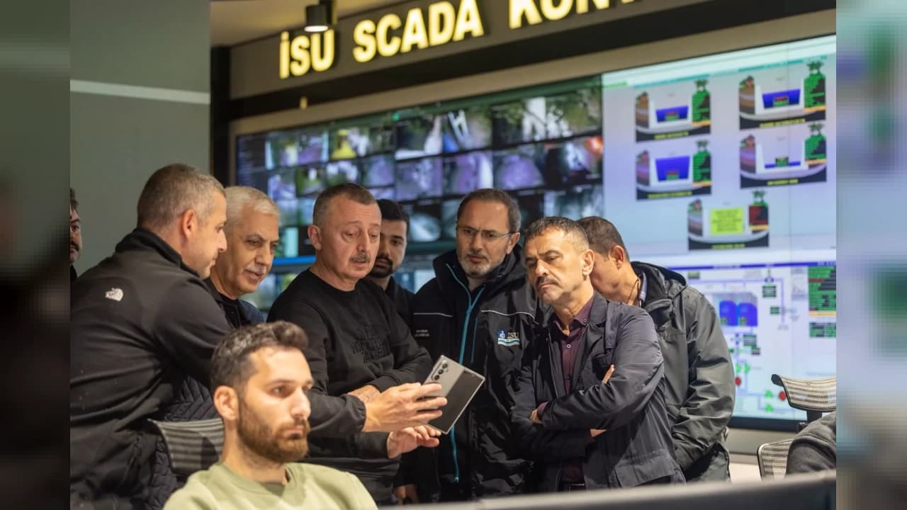 Kocaeli Valisi Aktaş ve Başkan Büyükakın AFAD Kriz Masası'nda toplandı
