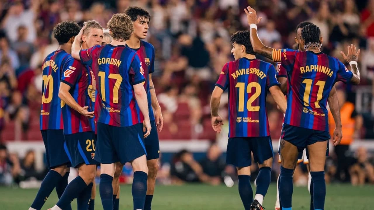Hansi Flick'ten Barcelona'da dakiklik kuralı