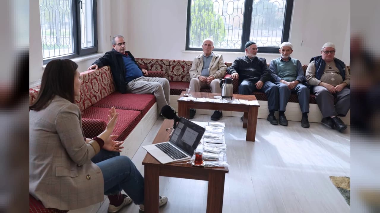 Karatay'da teknoloji bağımlılığı ile mücadele semineri düzenlendi