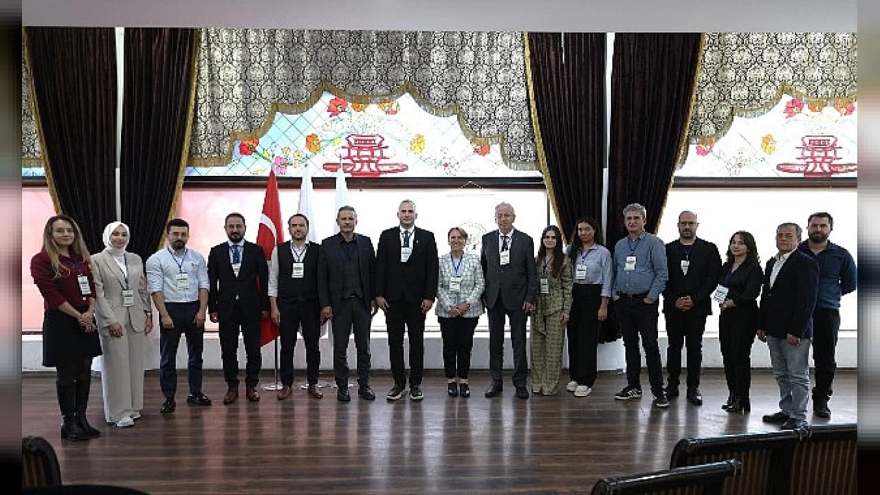 Keçiören'de Gençlerin Bağımlılıkla Mücadele Çalıştayı düzenlendi