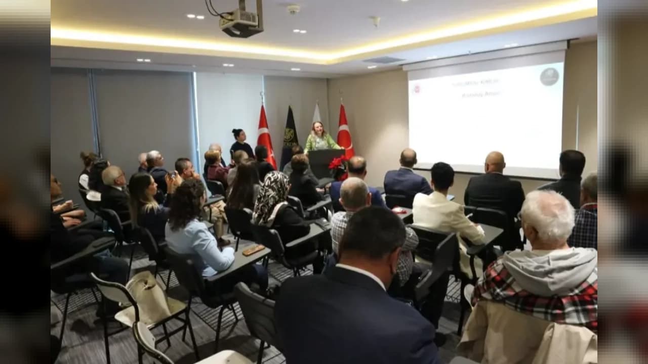 Ankara'da sağlık turizmi ve kalkınma projeleri masaya yatırıldı