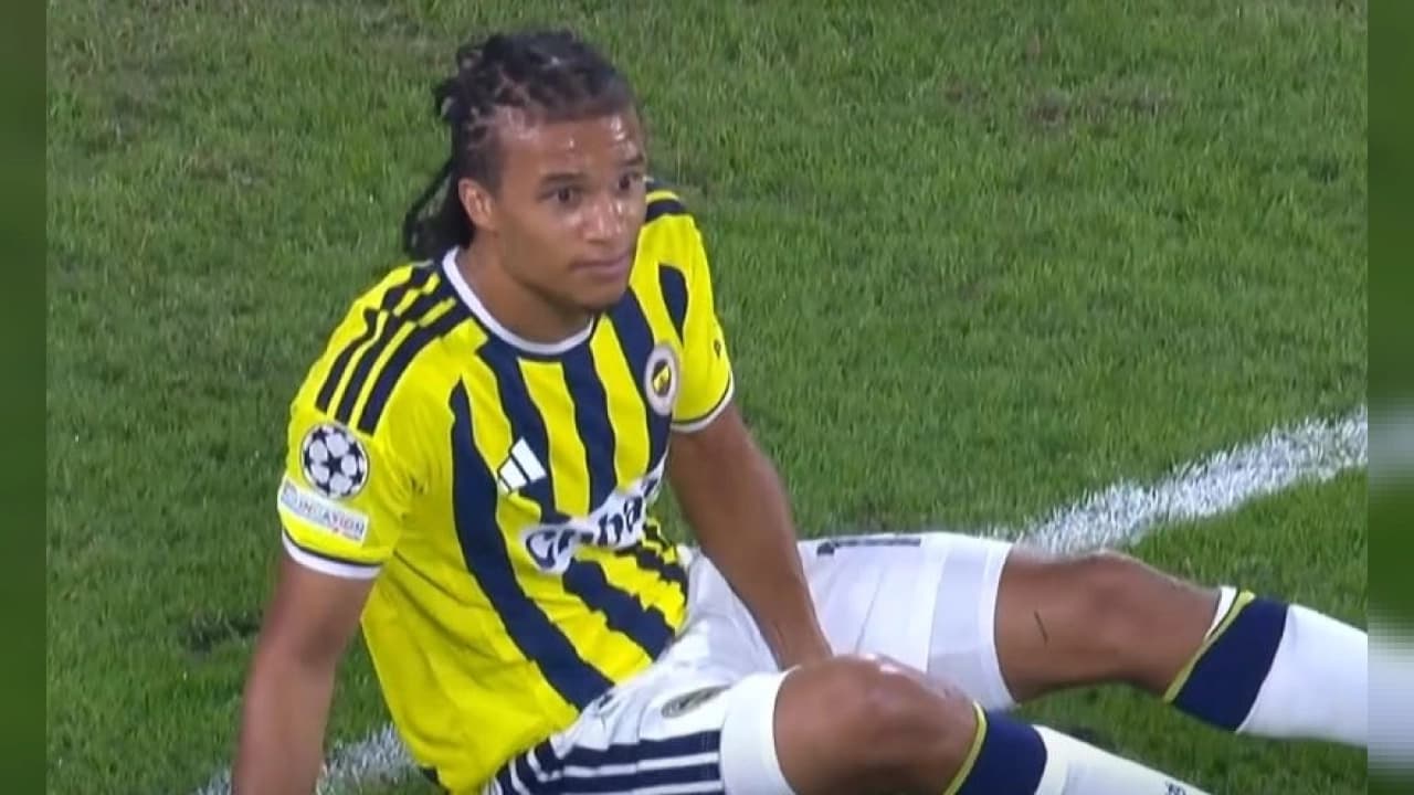 Fenerbahçe'de Nathan Ake Sakatlandı