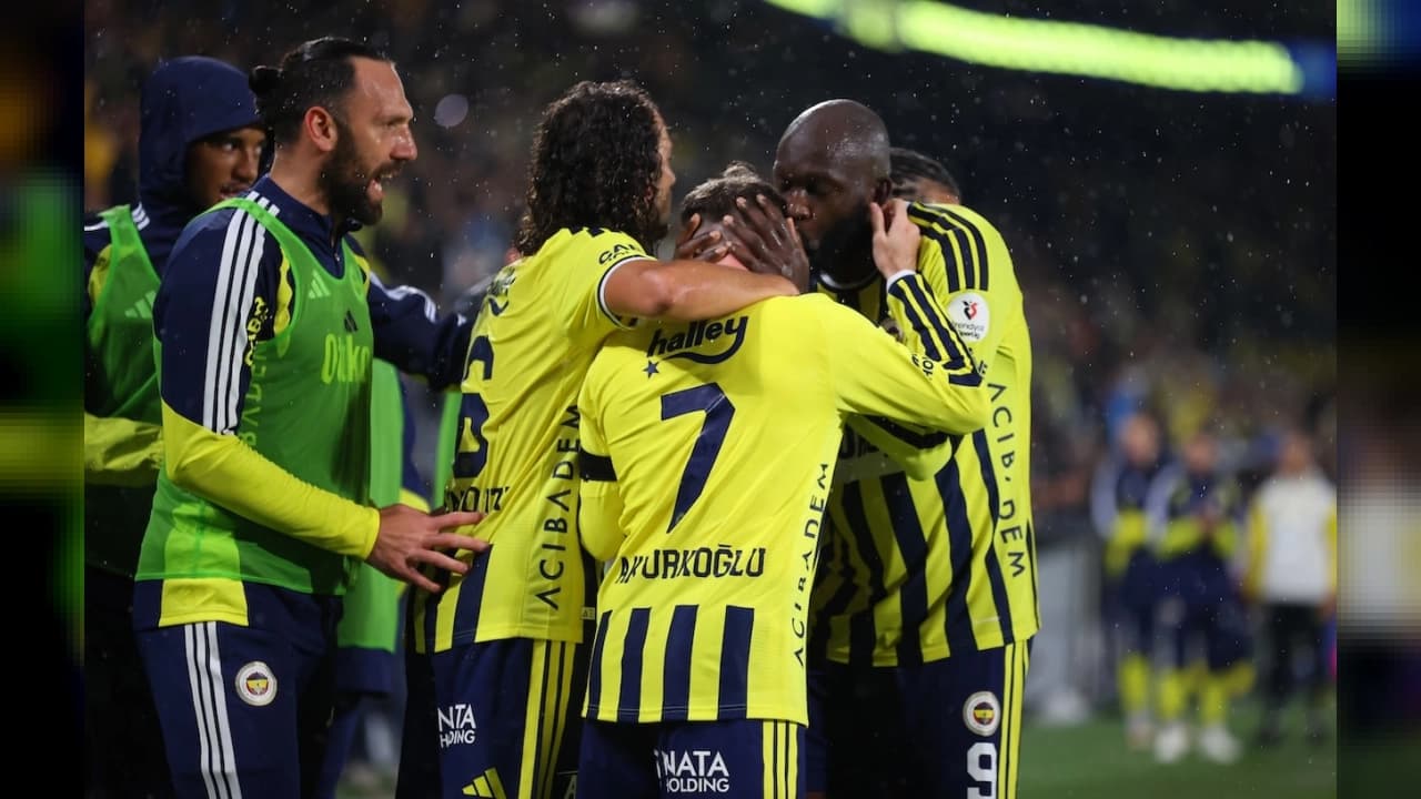 Fenerbahçe Slavia Prag'ı ağırlayacak