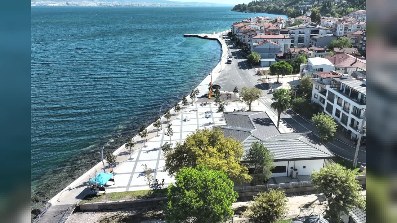 Gölcük Ulaşlı sahiline 460 metrelik dalga kırıcı set yapıldı