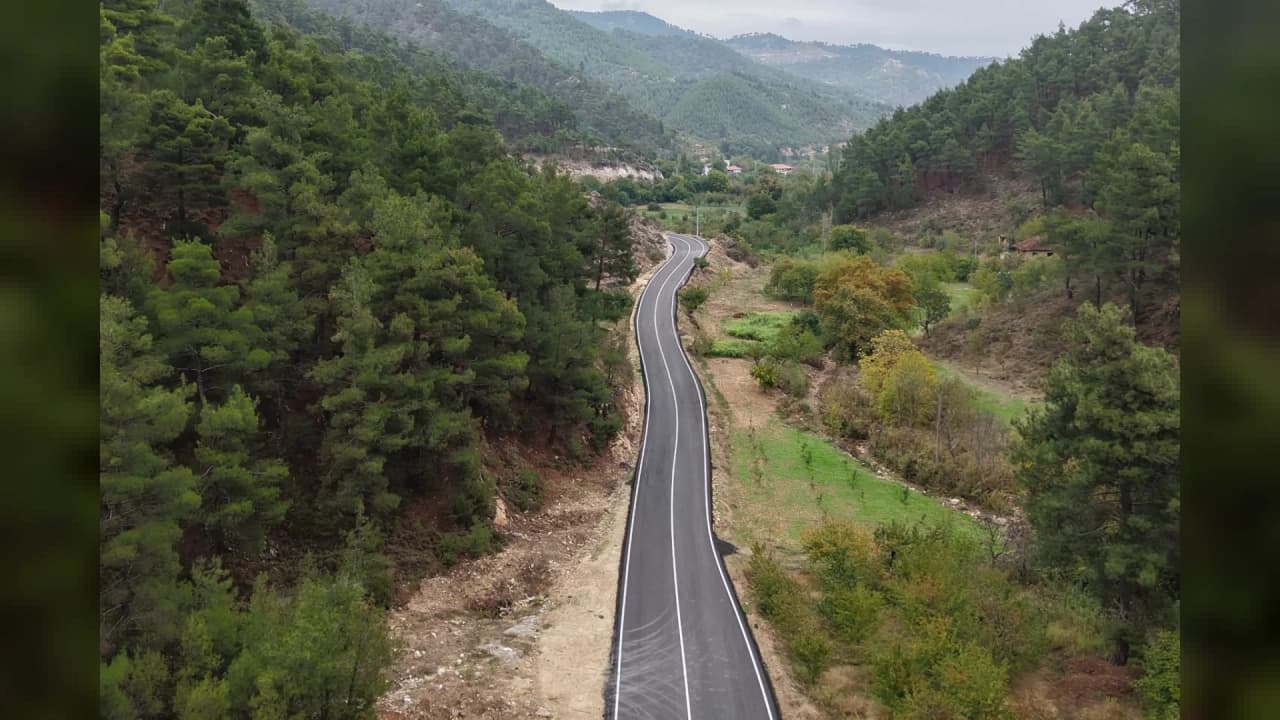 Kiraz'da 10 kilometrelik yol asfaltlandı