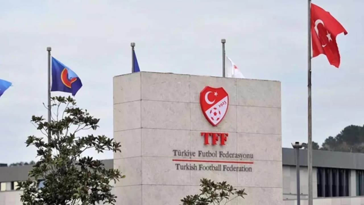 Sergen Yalçın A Milli Takım Teknik Direktörlüğü görevine getirildi