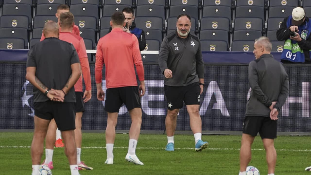 Slavia Prag Fenerbahçe maçının hazırlıklarını tamamladı