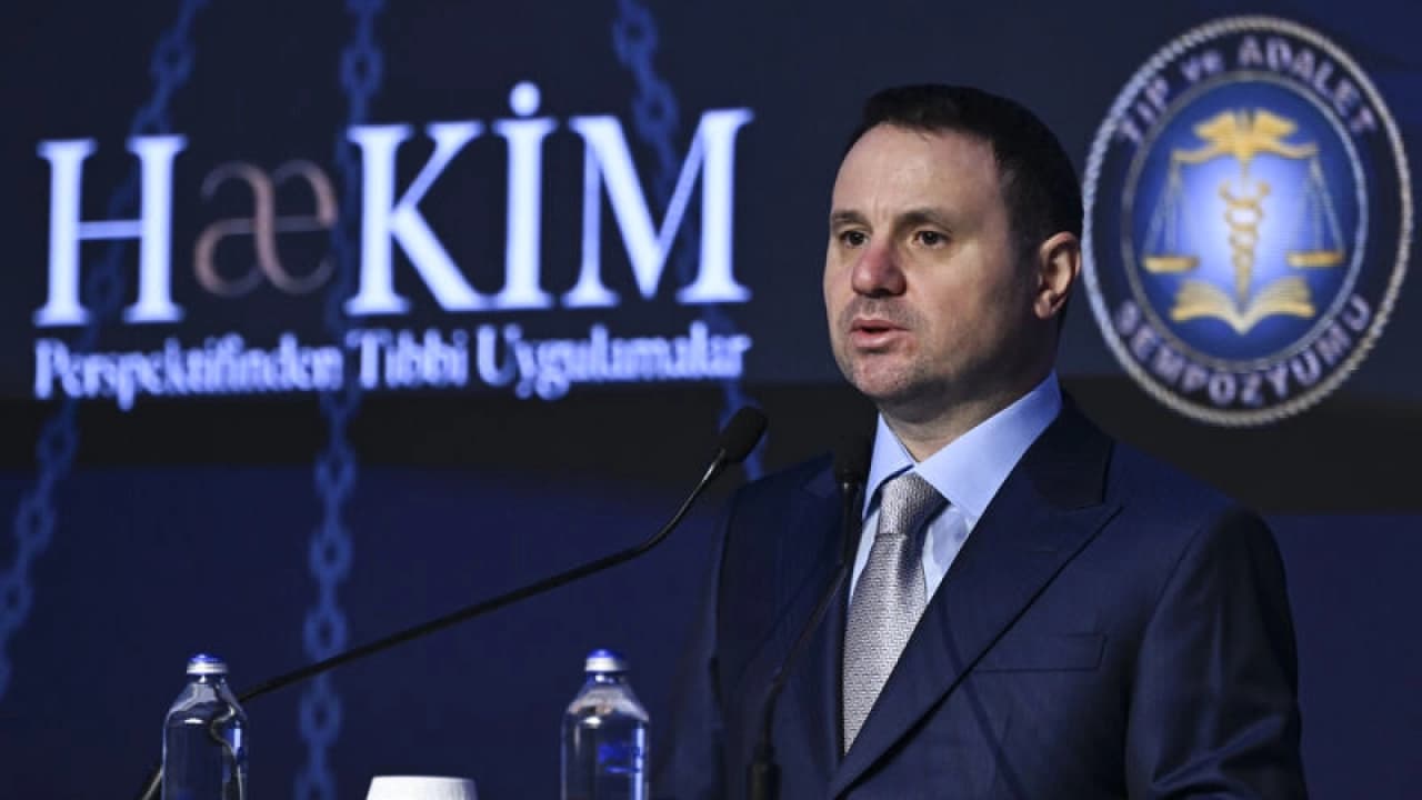 Bakan Gürlek'in Avukatından Özgür Özel'e Tapu Kaydı Yanıtı