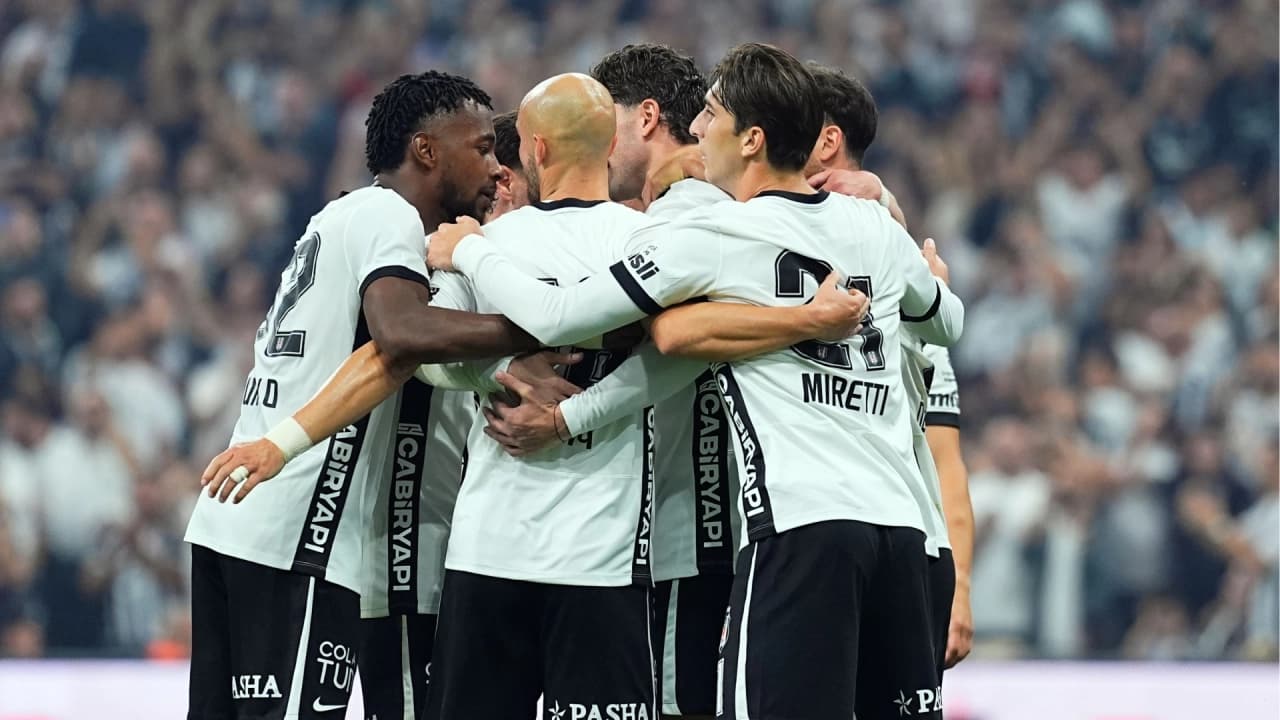 Beşiktaş, UEFA Avrupa Ligi'nde yarın Crystal Palace'ı konuk edecek