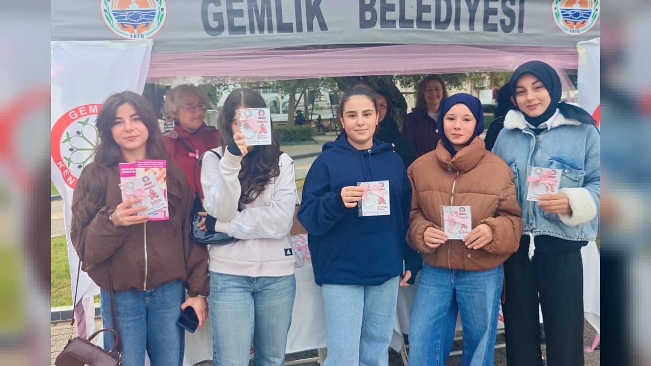 Gemlik'te kadınlara meme kanserinde erken teşhis eğitimi verildi