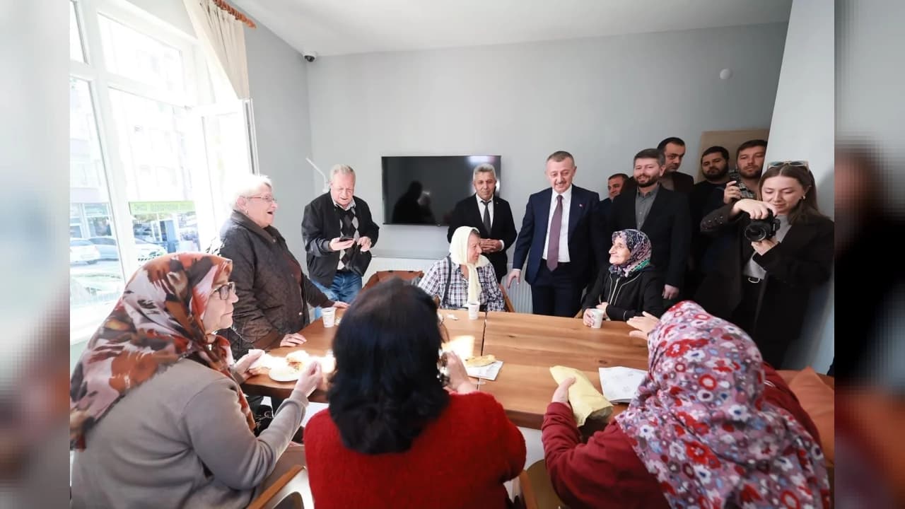Kocaeli'de üçüncü Saygınlar Kulübü Kandıra'da açıldı