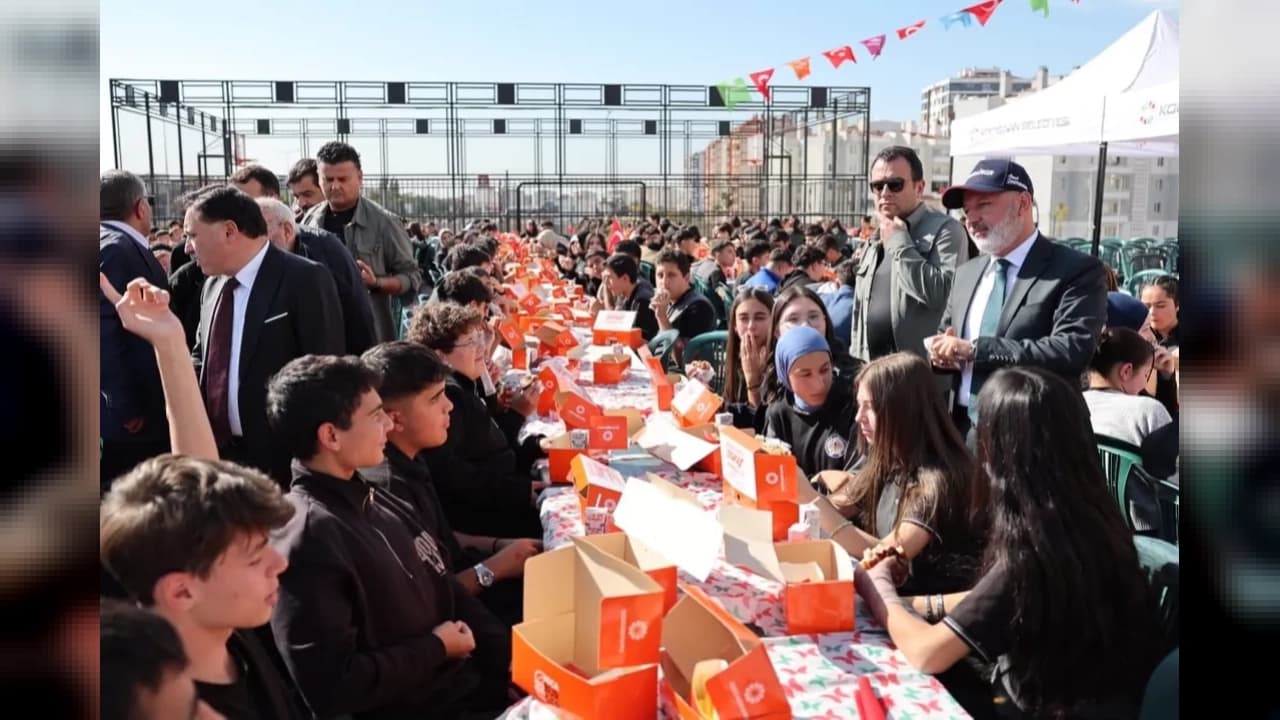 Kocasinan'da Türkan ve Mehmet Altun Anadolu Lisesi Açıldı