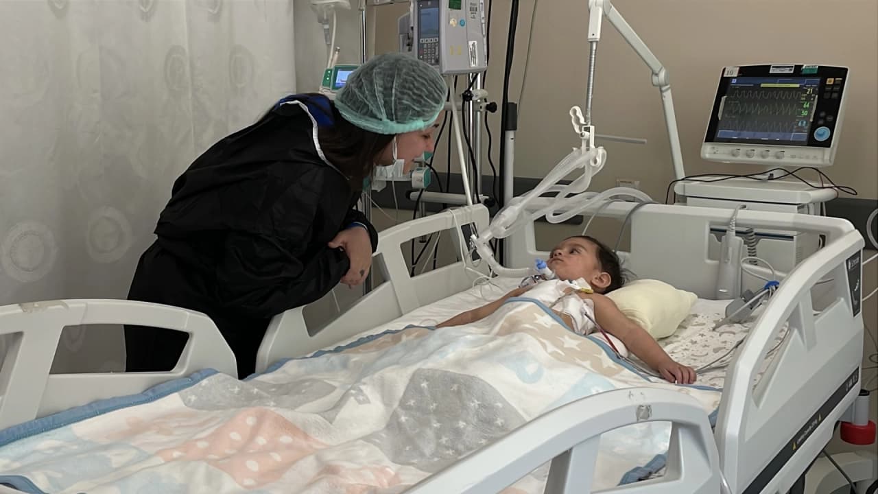 Konya'da ceviz yutan 1 yaşındaki bebek ECMO ile kurtarıldı