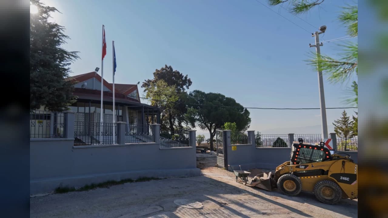 Yamanlar'daki Atıl Bina Kütüphane ve Semt Merkezine Dönüşüyor