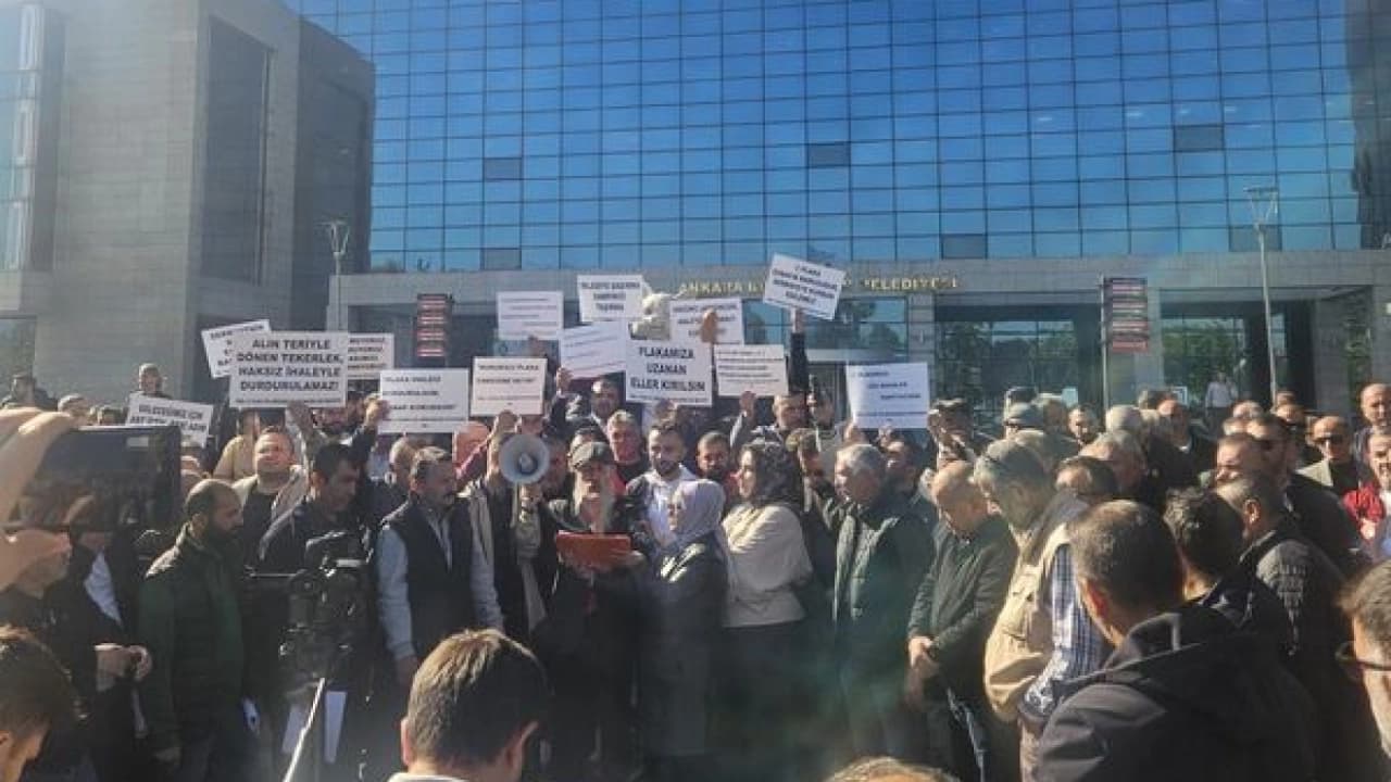 Ankara'da servisçilerden 200 C plaka ihalesine iptal çağrısı