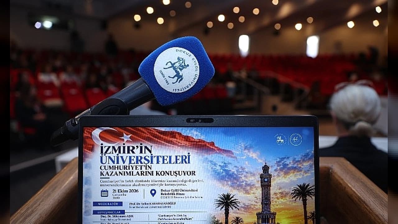 DEÜ Ev Sahipliğinde Cumhuriyet'in Kazanımları Paneli Düzenlendi