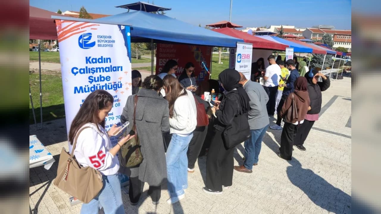 ESKİŞEHİR'DE BAĞIMLILIK FARKINDALIK HAFTASI ETKİNLİKLERİ DÜZENLENDİ