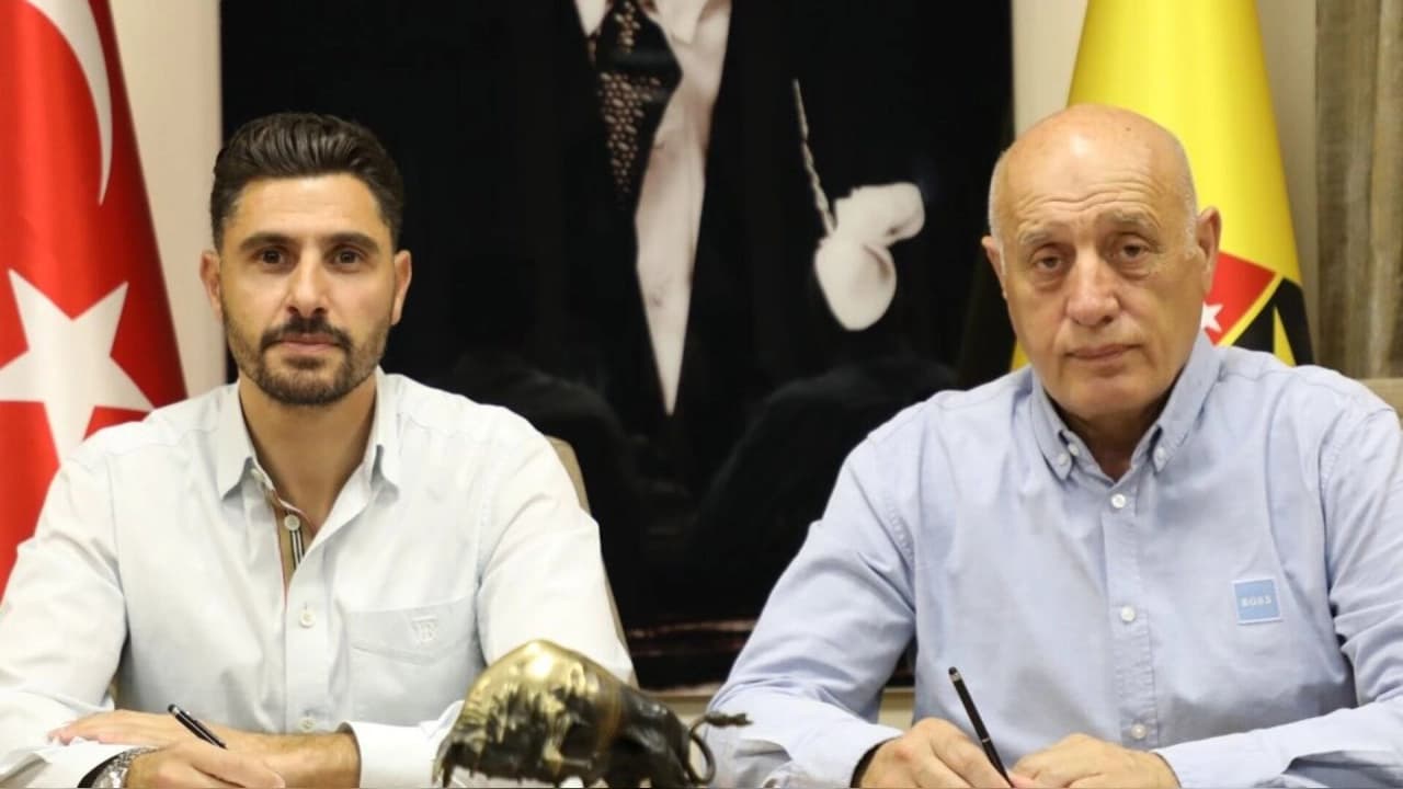 İstanbulspor Özer Hurmacı ile 5 Yıllık Sözleşme İmzaladı