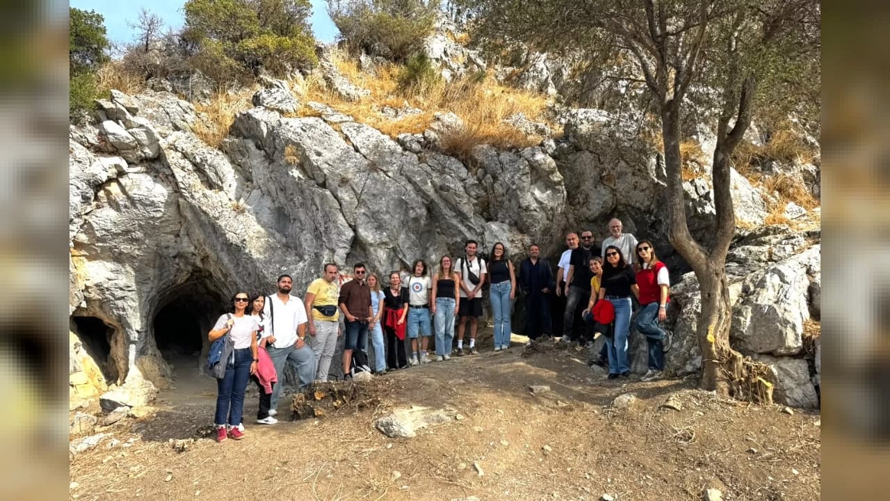 İzmir'de Türk-Alman ekoturizm projesiyle Homeros Mağaraları incelendi