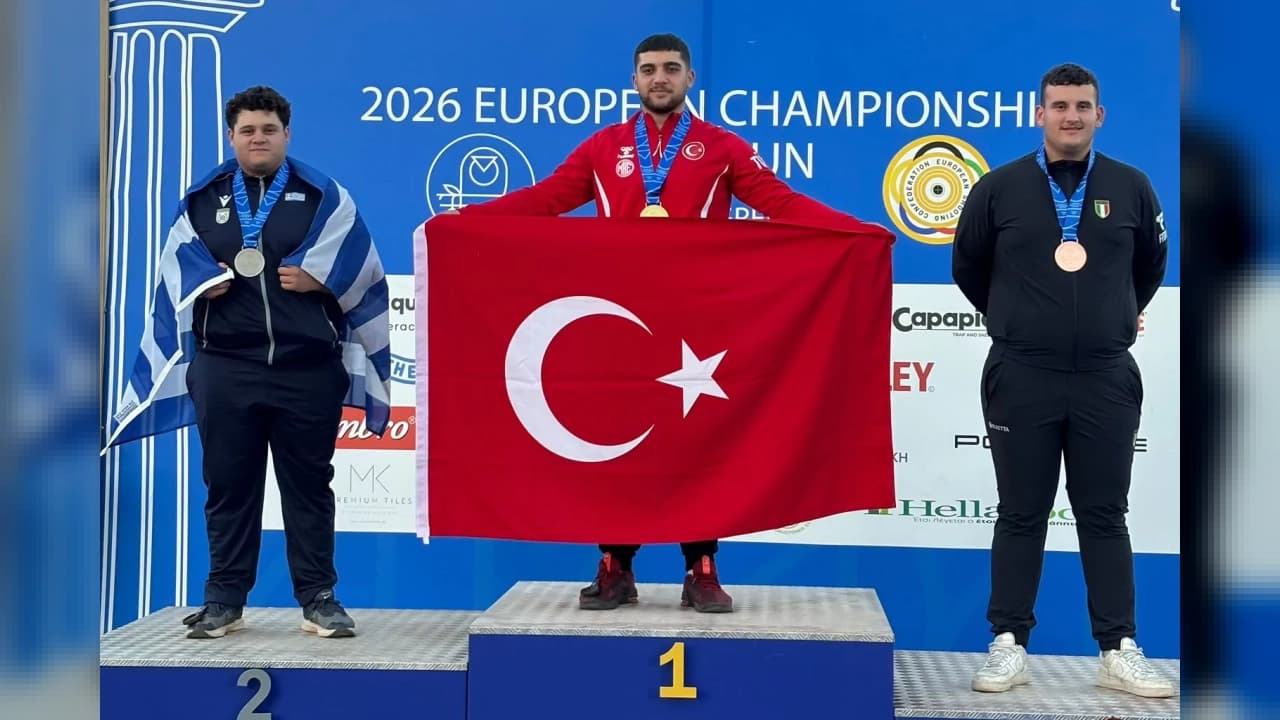 Kağıtsporlu Sporcular Dört Uluslararası Turnuvadan Madalyalarla Döndü