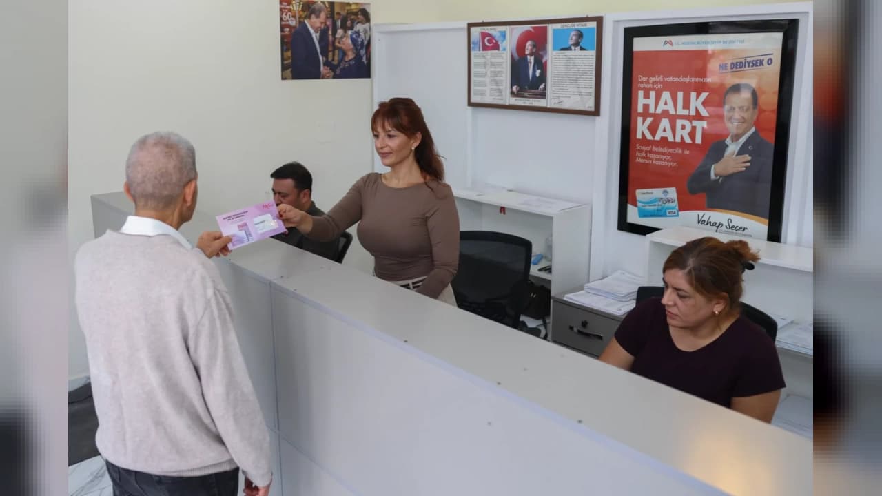 Mersin'de 7 bin 500 aileye Halk Kart desteği