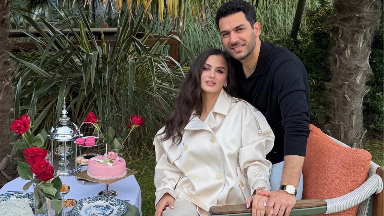 MURAT YILDIRIM'DAN EŞİ İMAN ELBANİ'YE DOĞUM GÜNÜ KUTLAMASI