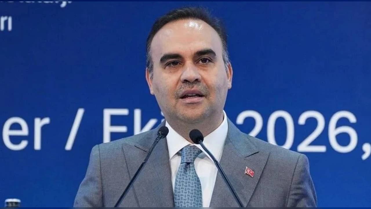 Sanayi ve Teknoloji Bakanı Kacır ANKIROS 2026 Fuarı'nda konuştu