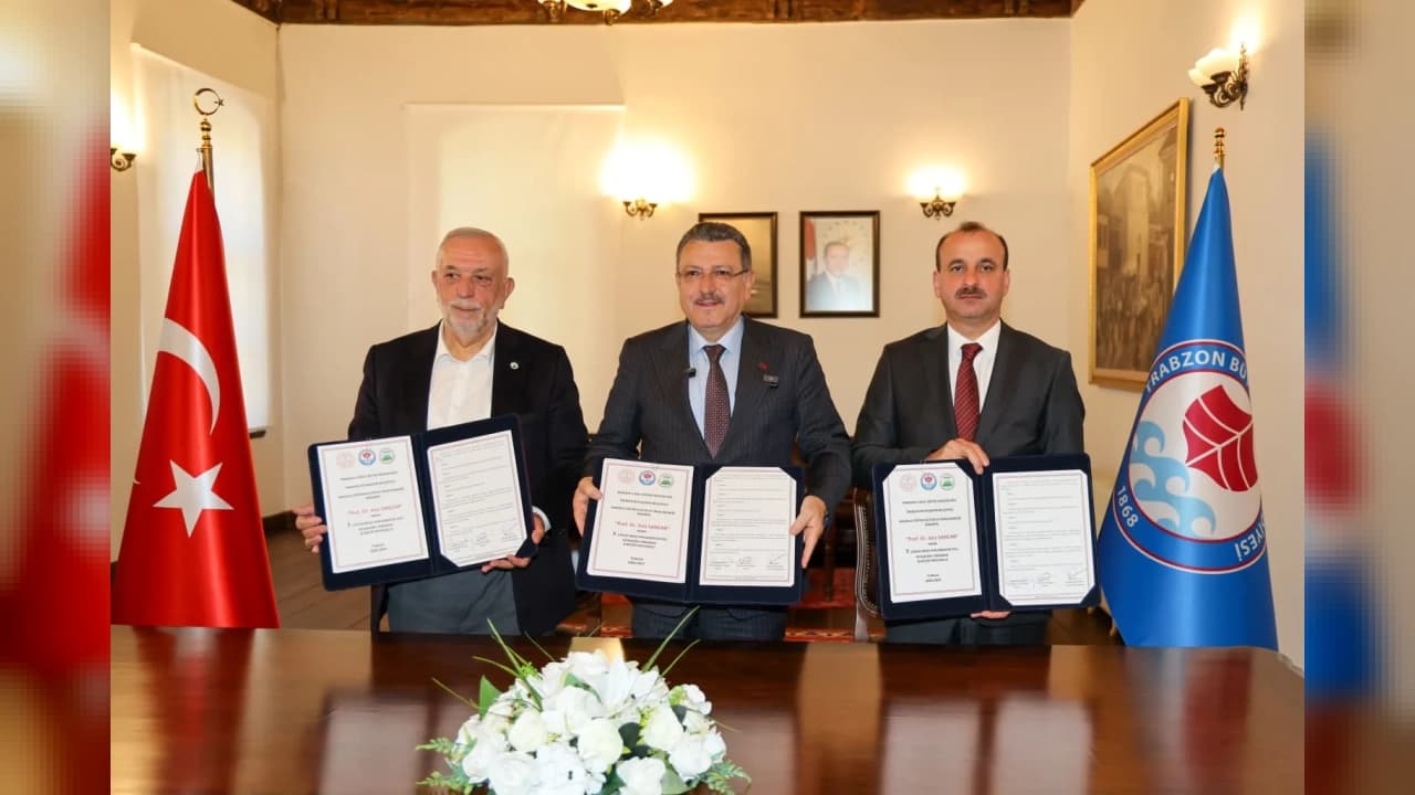 Trabzon'da Aziz Sancar Adına Münazara Yarışması Protokolü İmzalandı